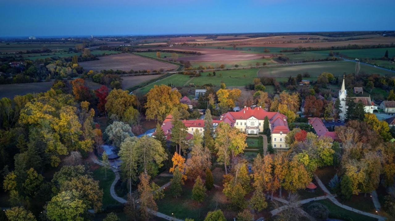 Harol Home & Bike Fertőrákos Exteriér fotografie