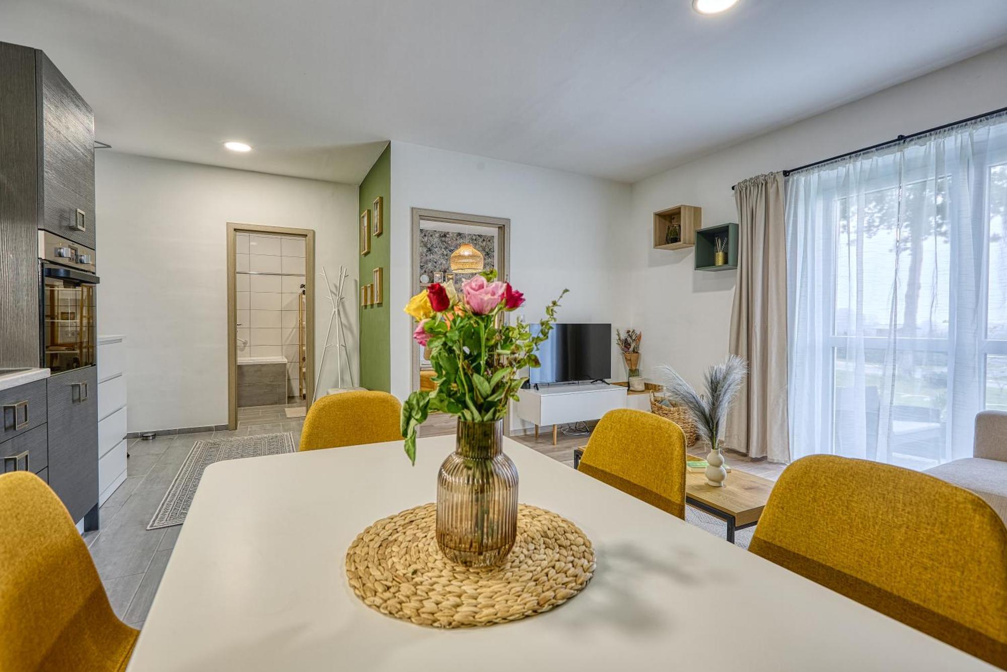 Harol Home & Bike Fertőrákos Exteriér fotografie